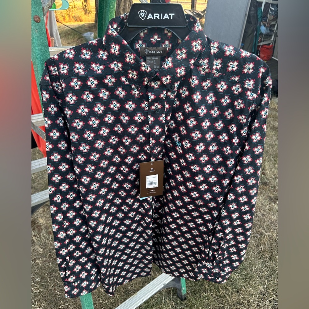 Men’s Ariat Shirt
